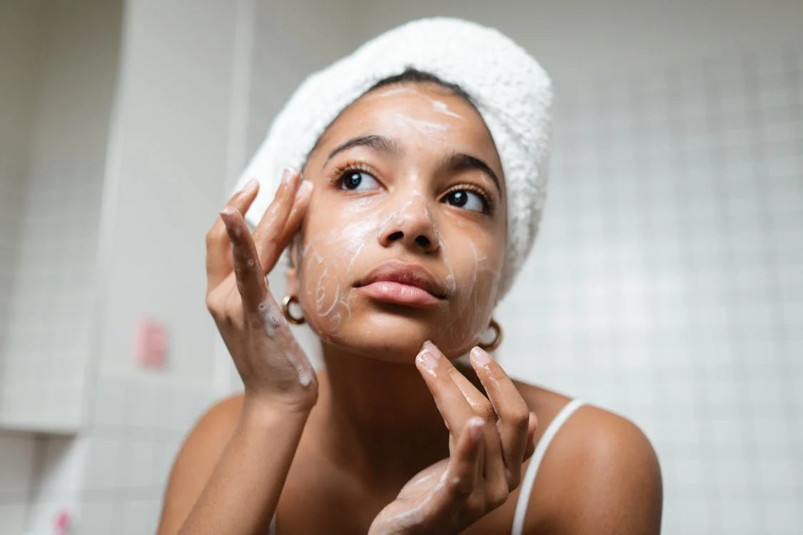 Does My Skincare Routine Impact My Sleeping Pattern?